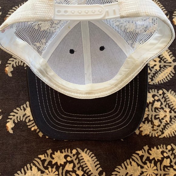 2021 Ford Bronco hat and flag combo - Picture 4 of 7